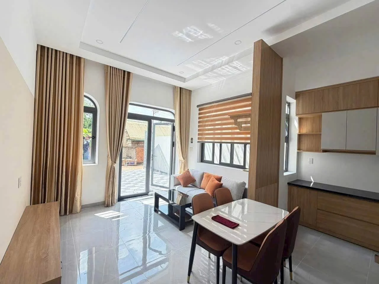 Bán nhà hẻm Buôn Ma Thuột 85m², 2 PN, 1 tỷ 390 - Ảnh 1