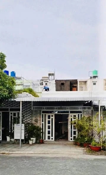 Bán nhà 2PN 100m² Rạch Giá An Giang 1,85 tỷ - Ảnh 1