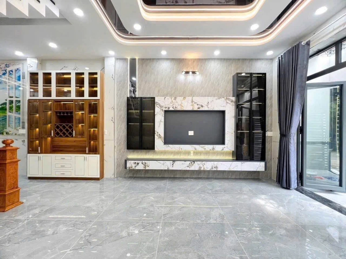 Bán nhà 5x15m 1 trệt 3 lầu đường Lê Văn Khương, Tân Thới Hiệp, Quận 12 giá 5,99 tỷ - Ảnh thu nhỏ 3