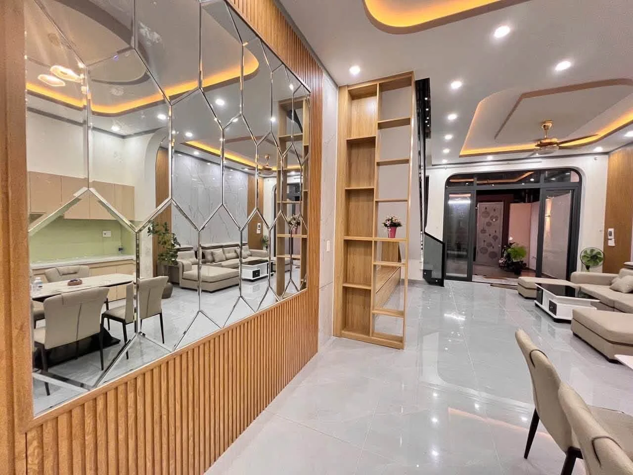 Bán nhà đúc đổ tấm 100m2, 3PN, 3 tỷ 890 triệu, Trảng Dài - Ảnh 1