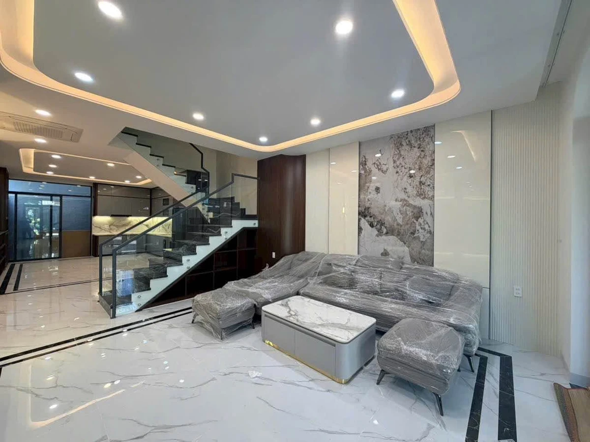 Bán nhà Mỹ Gia Nha Trang 100m2 4PN 8,8 tỷ - Ảnh thu nhỏ 2