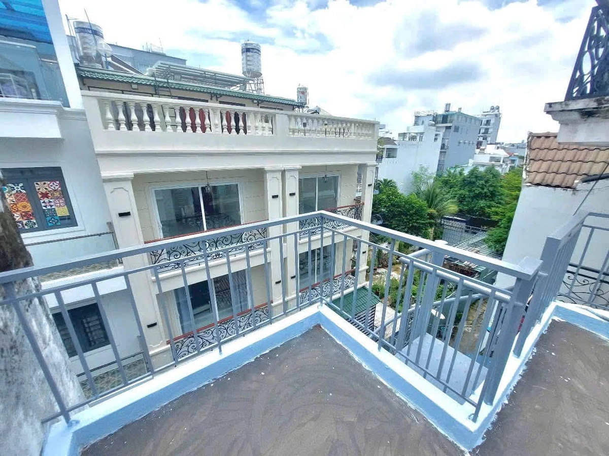 Bán nhà hẻm xe hơi Dương Quảng Hàm, Gò Vấp, 38m², 3 tầng, 4PN, 6,58 tỷ - Ảnh thu nhỏ 4