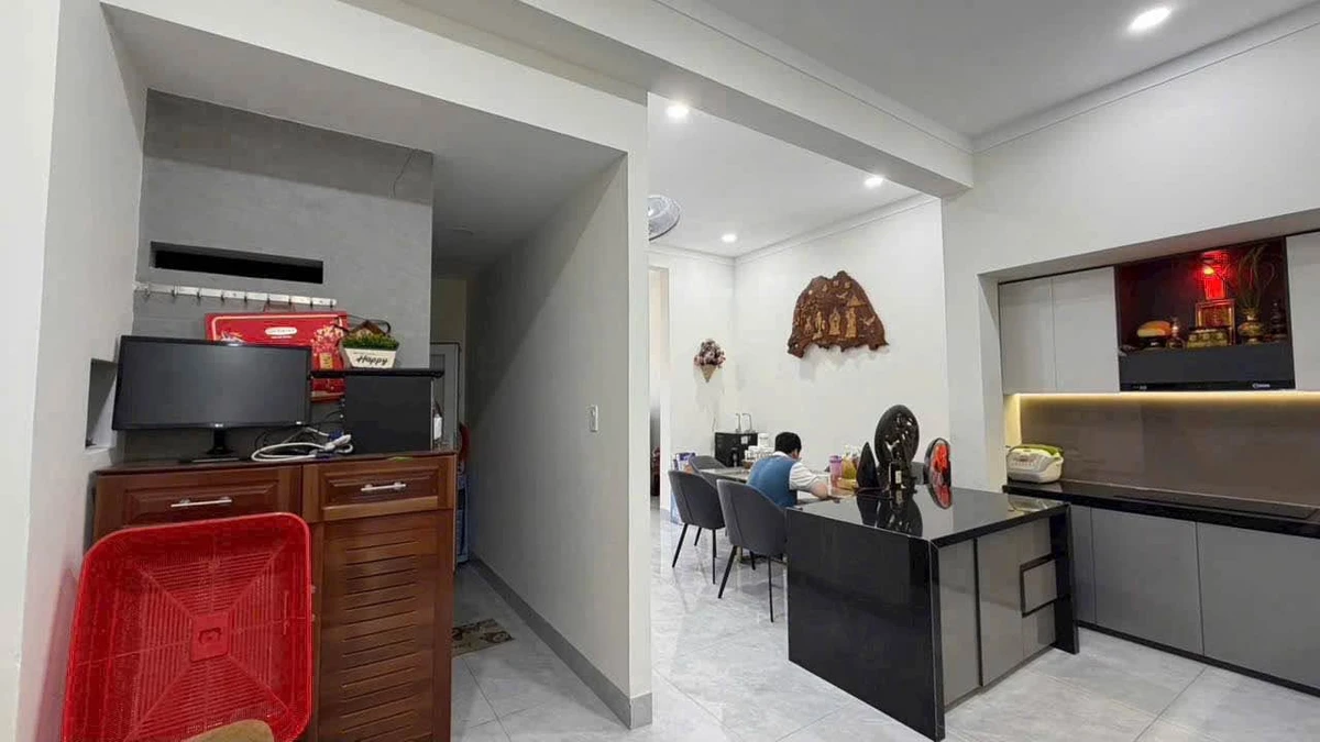 Bán nhà 3PN hẻm 81 Yniksơr, Buôn Ma Thuột, 86.6m², 4.5 tỷ - Ảnh thu nhỏ 5