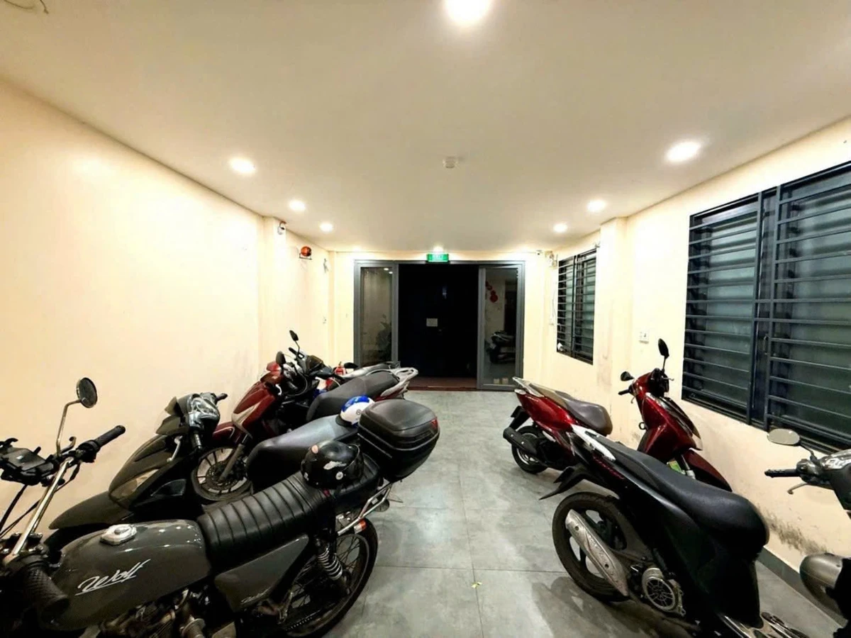Bán nhà 6 tầng thang máy 104m² Trường Sơn Tân Bình 23.3 tỷ - Ảnh thu nhỏ 3