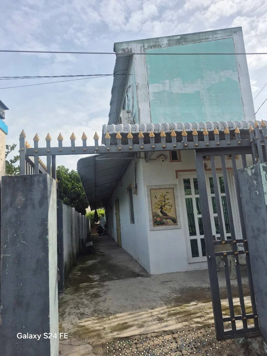 Nhà bán 3 phòng Mỹ Thạnh Bến Tre 148m2 950 triệu - Ảnh thu nhỏ 2