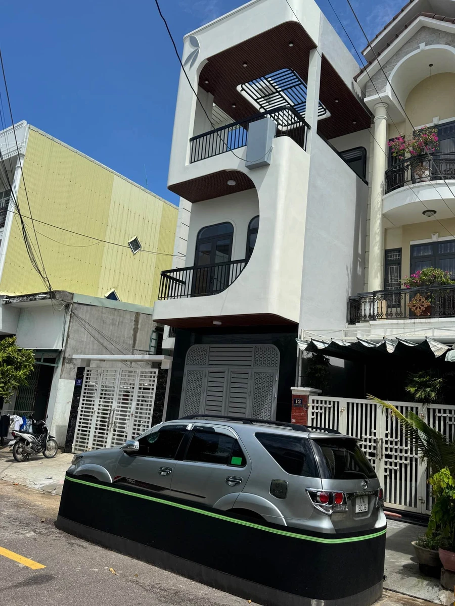 Bán nhà mặt tiền 3 phòng ngủ 80m2 Quy Nhơn - Ảnh thu nhỏ 2