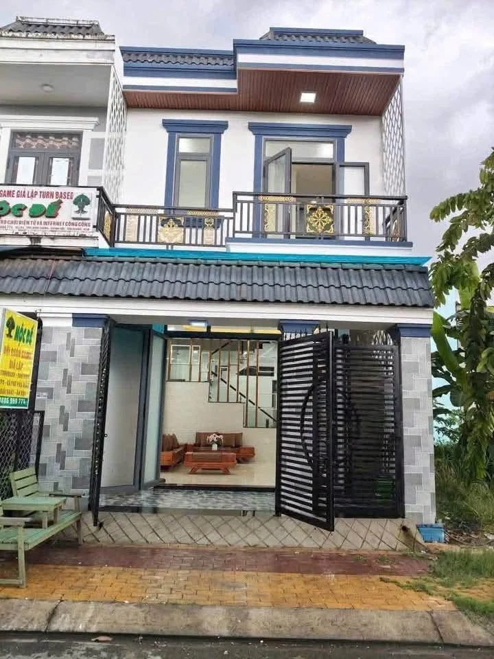 Bán gấp nhà sổ riêng 1 trệt 1 lầu 65m2, 3 phòng ngủ đường Tân Phước Khánh 07, Bình Dương - Ảnh 1
