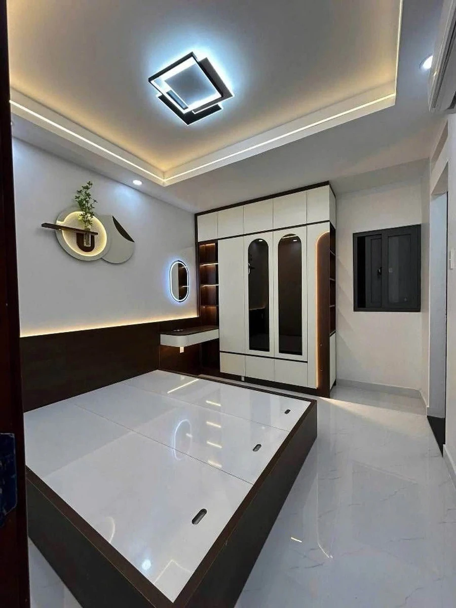 Bán nhà 4,3x13m Huỳnh Tấn Phát Quận 7, 7,6 tỷ - Ảnh thu nhỏ 4