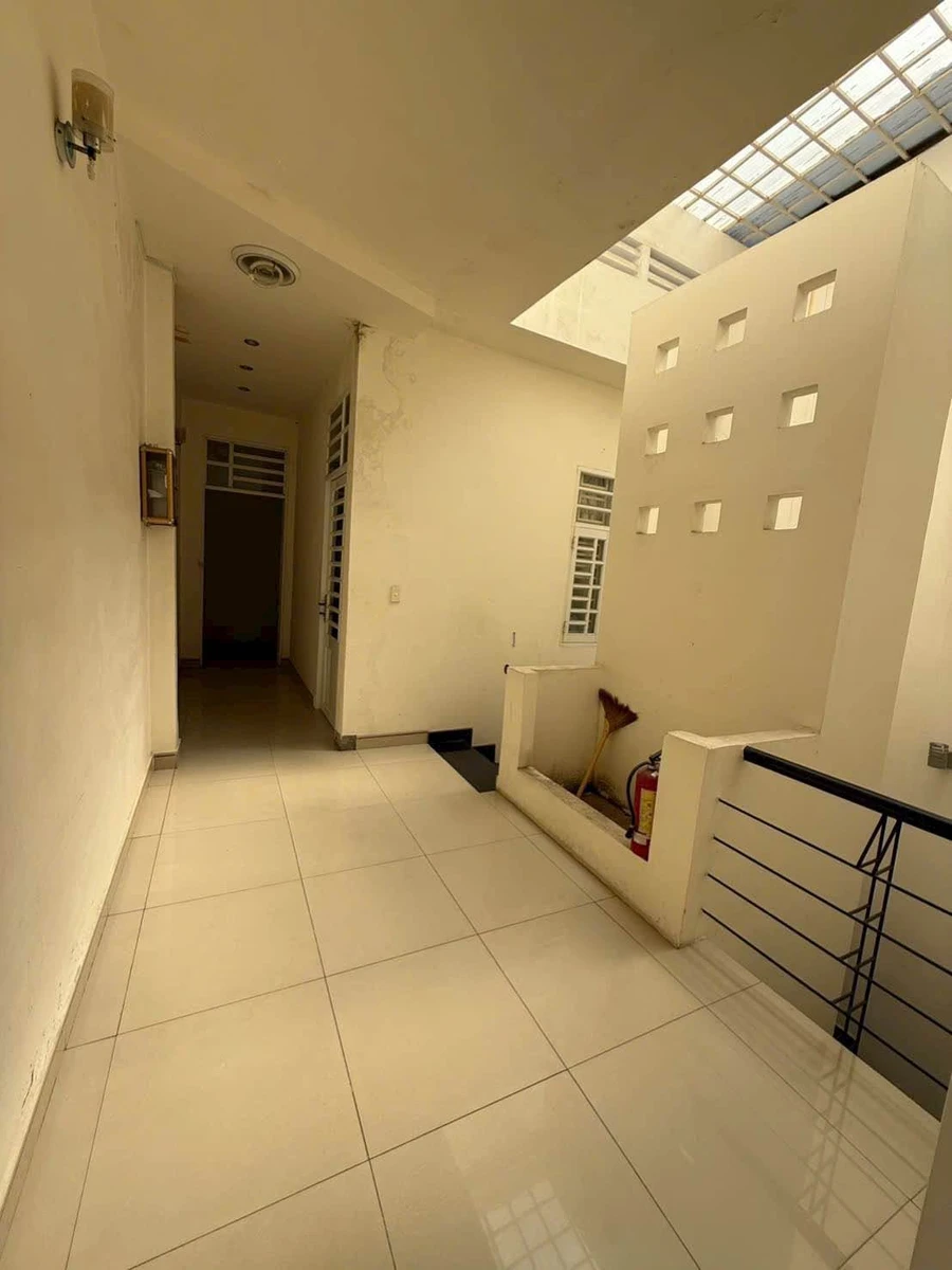 Bán shophouse mặt tiền Trần Phú Phan Rang 107,9 m² - Ảnh thu nhỏ 4