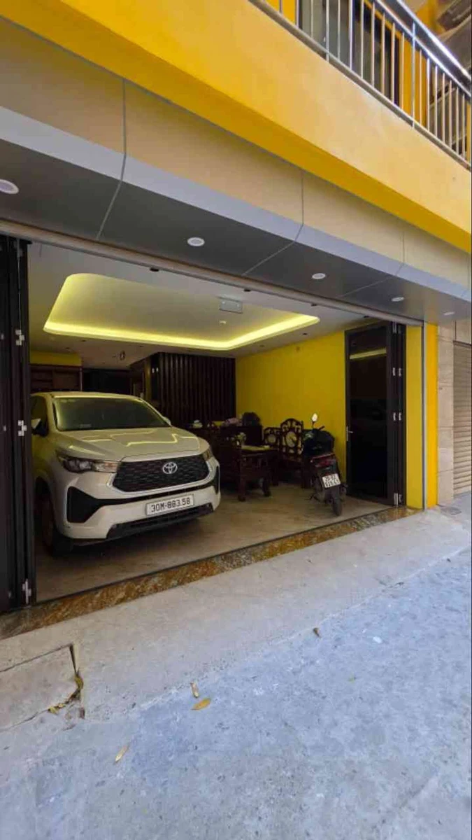 Bán nhà phố Lạc Trung 74m² - 2 phòng - 7 tầng thang máy - Ảnh thu nhỏ 3