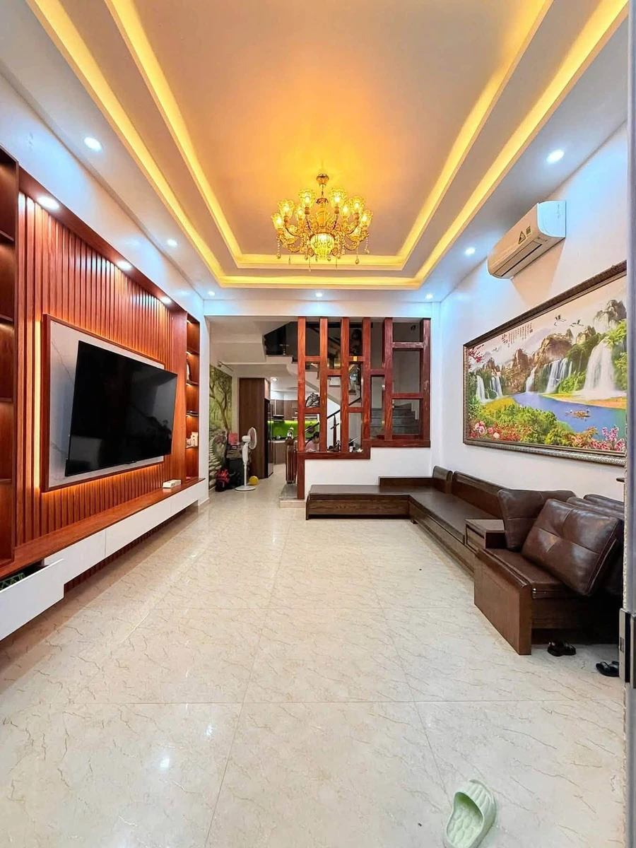 Bán nhà 4PN 60m² 3,5 tầng Tôn Đức Thắng - Ảnh thu nhỏ 2