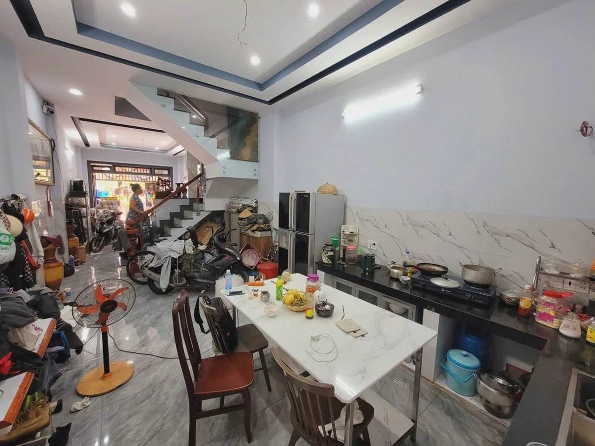 Bán nhà phố 4 tầng 80m² Trung Mỹ Tây gần 7 tỷ - Ảnh thu nhỏ 3
