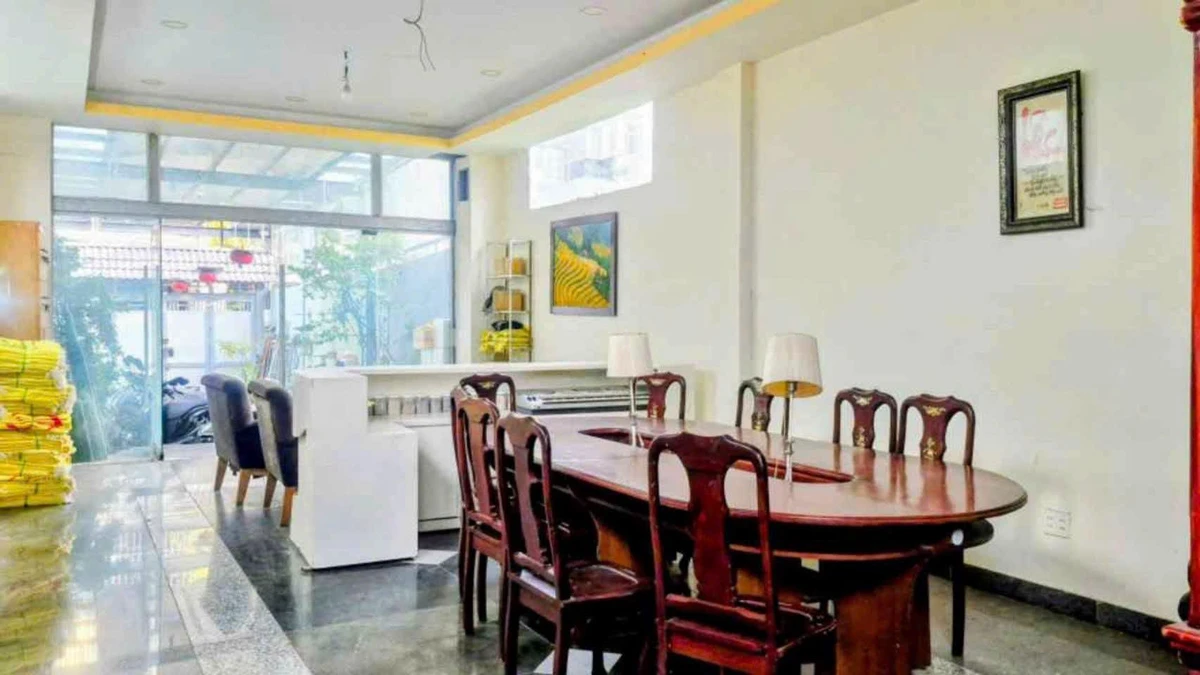 Bán nhà 4 tầng có thang máy 210m² Hiệp Bình, 11 tỷ - Ảnh thu nhỏ 4