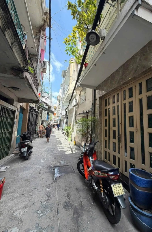 Bán nhà mặt tiền Nguyễn Biểu Q5 20m² 2PN 5.2 tỷ