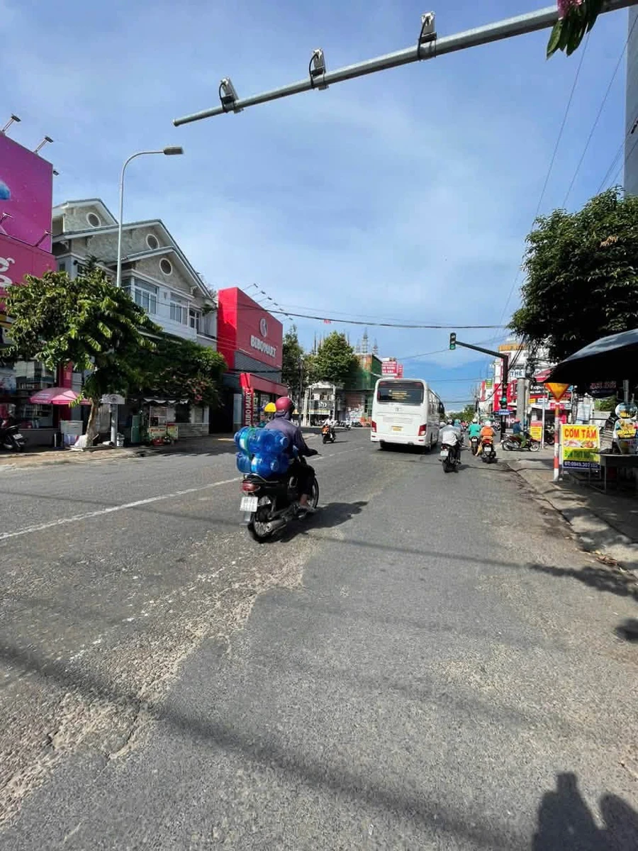 Bán lô đất thổ cư mặt tiền Thủ Khoa Huân, 285 m², Phan Thiết - Ảnh thu nhỏ 3