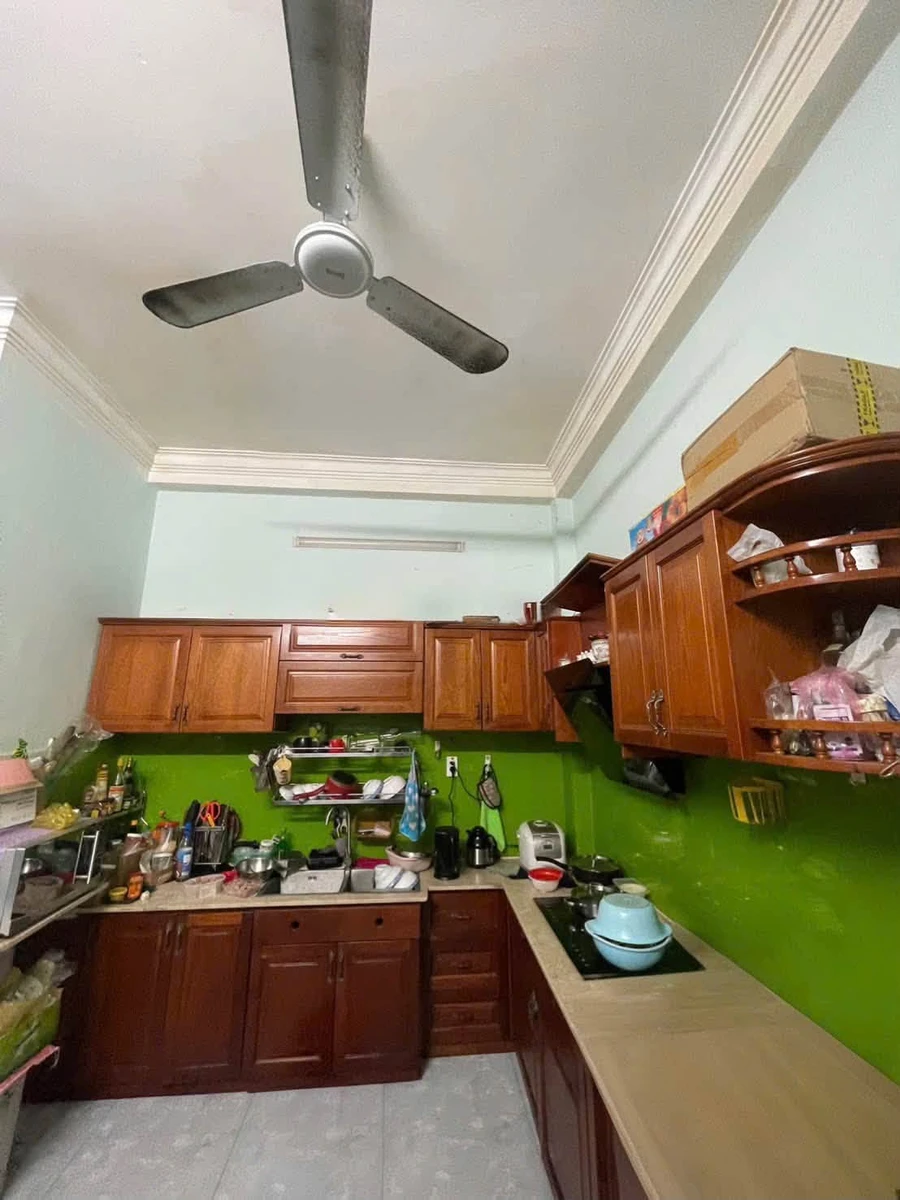 Bán nhà hẻm ô tô 8m 53m2 4 tầng gần Lạc Long Quân, Tân Bình, giá nhỉnh 10 tỷ - Ảnh thu nhỏ 3