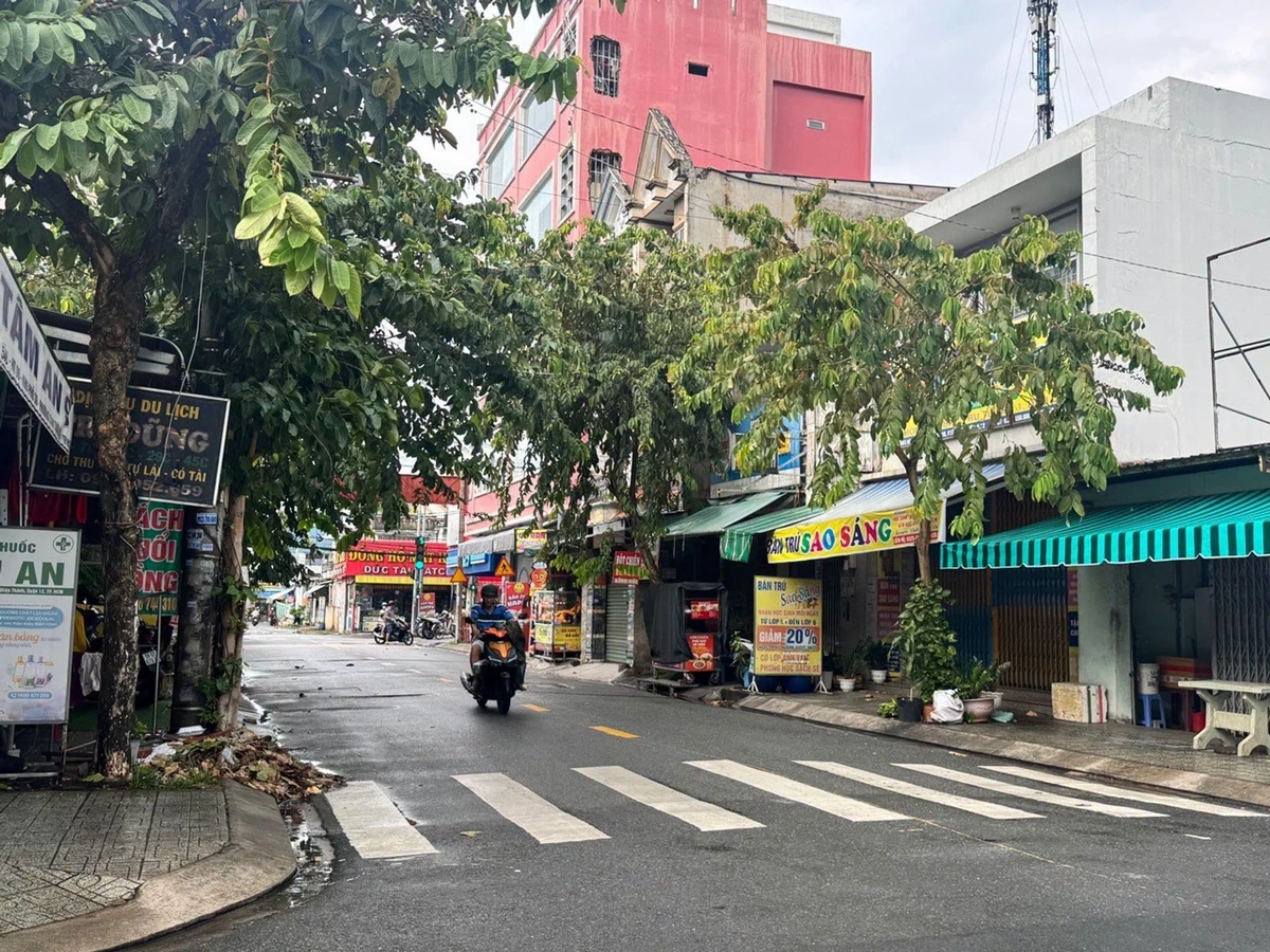 Bán nhà góc mặt tiền Nguyễn Văn Vân, Quận 12, 110m2, giá 9,2 tỷ - Ảnh thu nhỏ 2