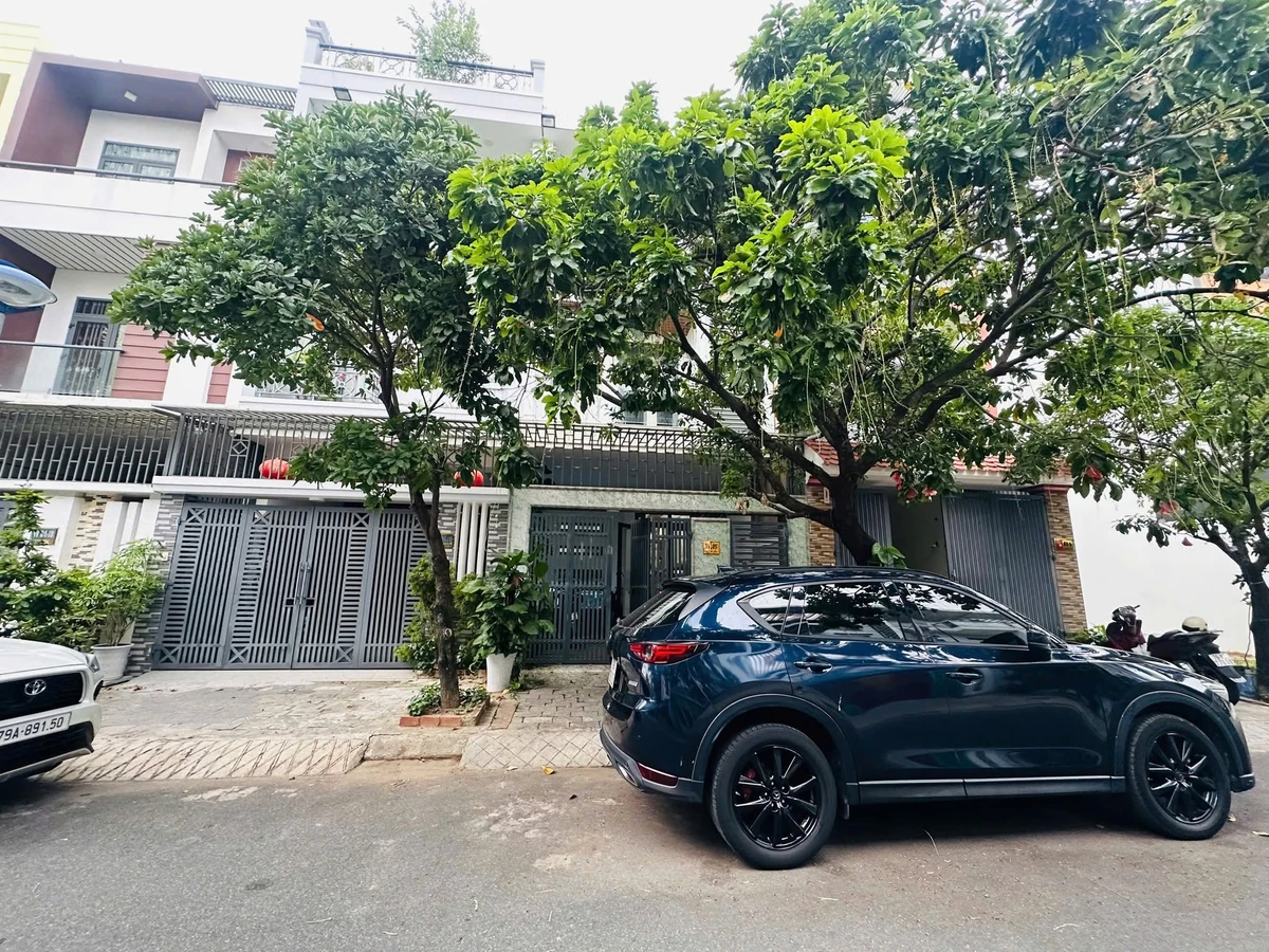 Nhà mặt tiền Hoàng Đình Giong 95m² 3 tầng 9,2 tỷ - Ảnh 1