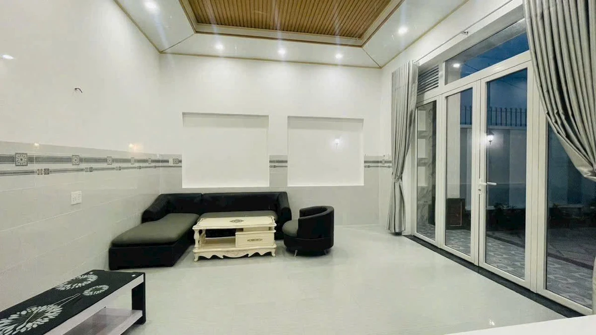 Bán biệt thự sân vườn 307m² Võ Nguyên Giáp Quận 12, giá 6.1 tỷ - Ảnh 1