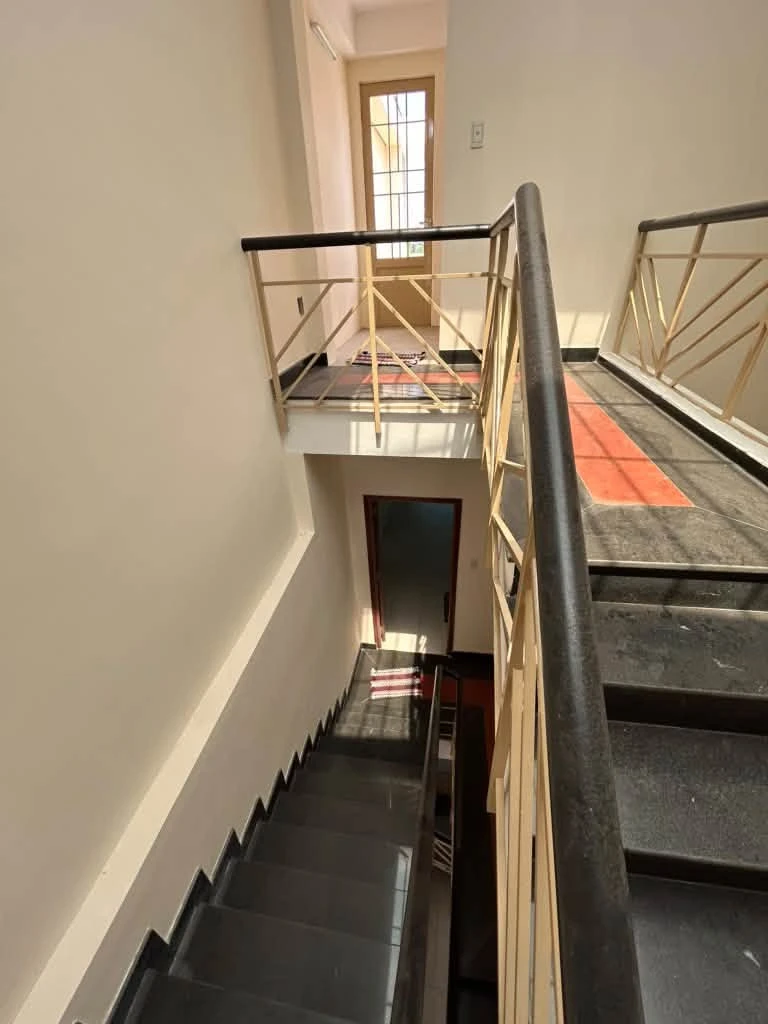 Bán nhà phố 90m2, 3 PN, 9 tỷ tại Dương Quảng Hàm, Gò Vấp - Ảnh thu nhỏ 2