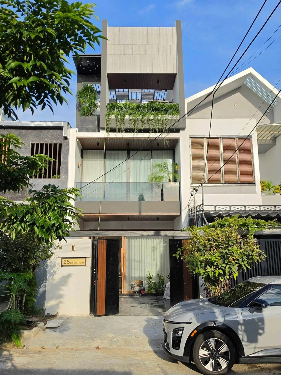 Nhà phố 115m2 xây mới 3 tầng tại Hòa Xuân, Đà Nẵng - Ảnh 1