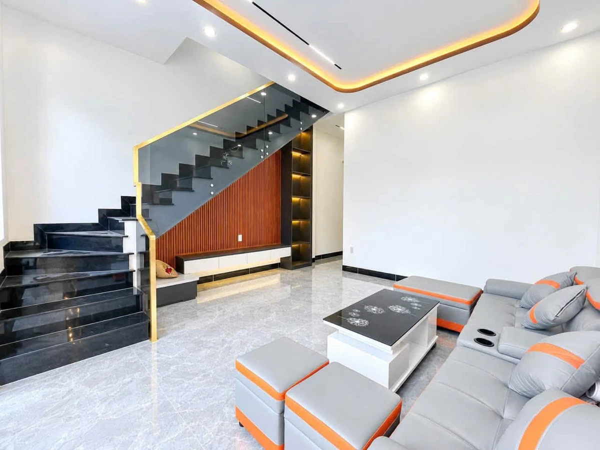 Bán nhà 5x16m 3PN Hoàng Lê Kha Rạch Giá 2 tỷ 50 - Ảnh thu nhỏ 3