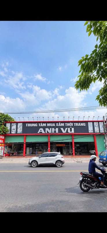 Cho thuê mặt bằng 1800m² mặt tiền Thủ Khoa Huân, 160 triệu/tháng