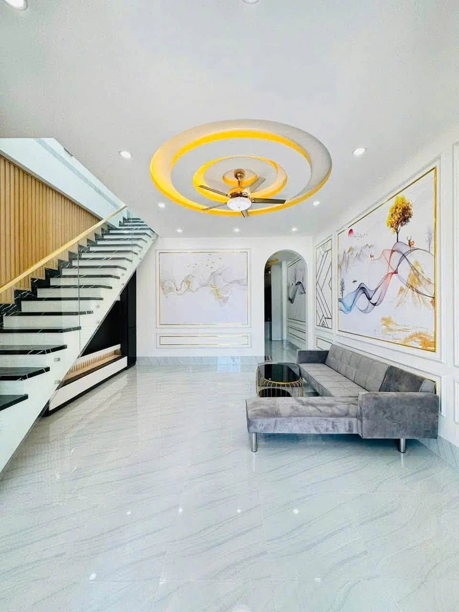 Bán nhà hẻm ô tô 96 Huỳnh Tấn Phát, Rạch Giá, 110m², 2.29 tỷ - Ảnh thu nhỏ 2