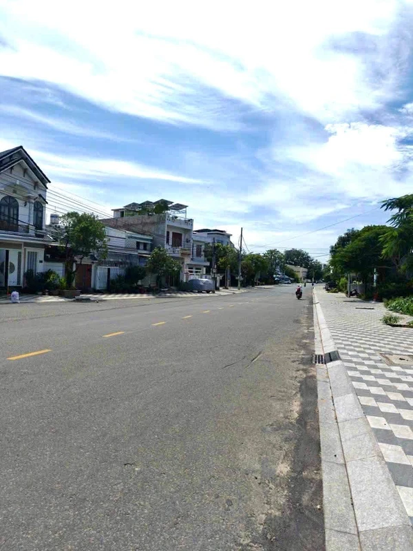 Bán nhà 1 trệt 1 lầu 90m² Phan Thiết, giá 3,95 tỷ