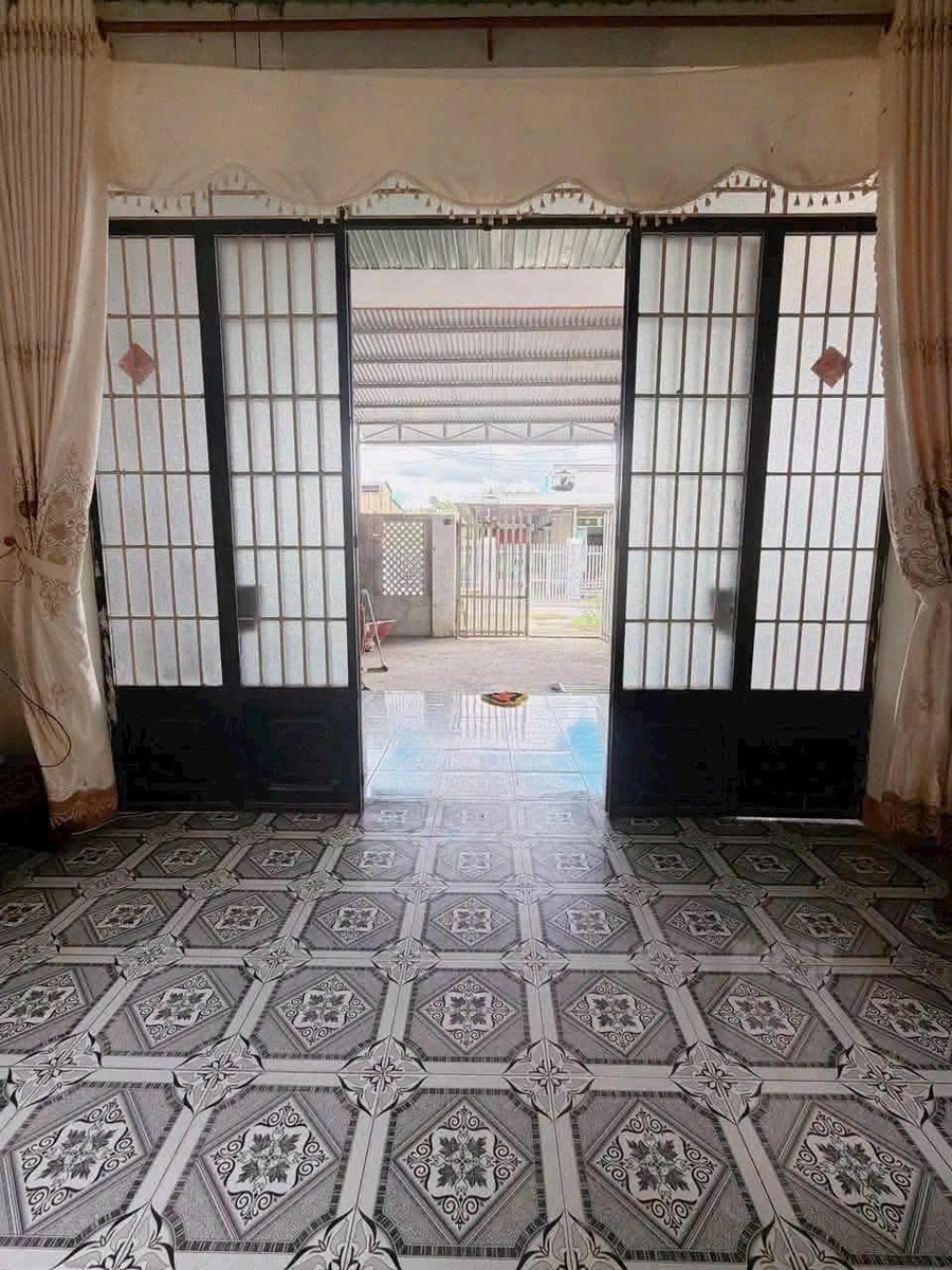Bán nhà 2 phòng ngủ 50m2 hẻm Trần Phú, Tây Ninh - Ảnh thu nhỏ 4