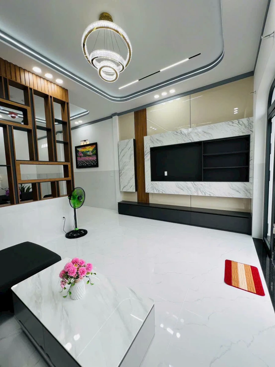 Bán nhà 105m2, 2 phòng ngủ, full nội thất tại Bình Tân - Ảnh thu nhỏ 4