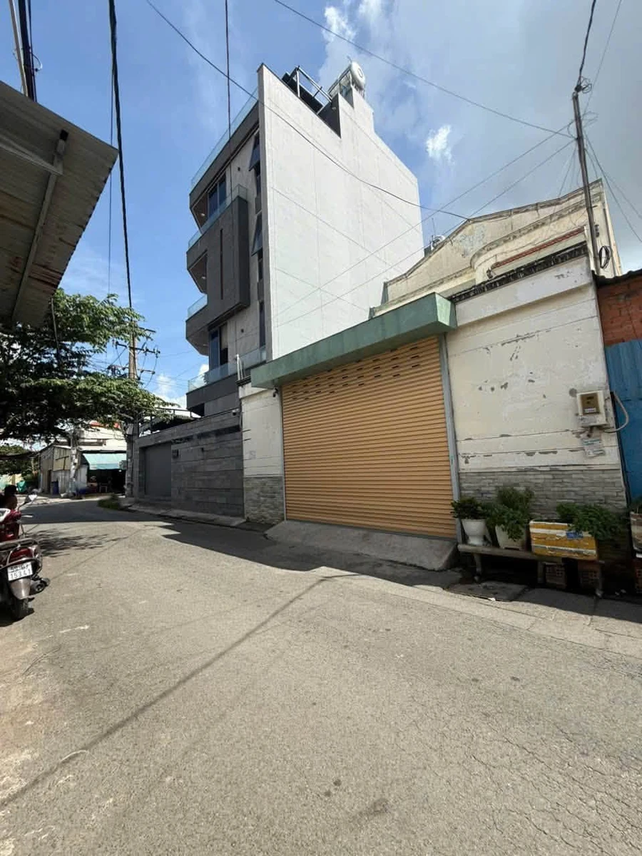 Bán nhà 1 trệt 1 lầu 8x20m đường Hương Lộ 2, Bình Tân, giá 7,9 tỷ - Ảnh 1