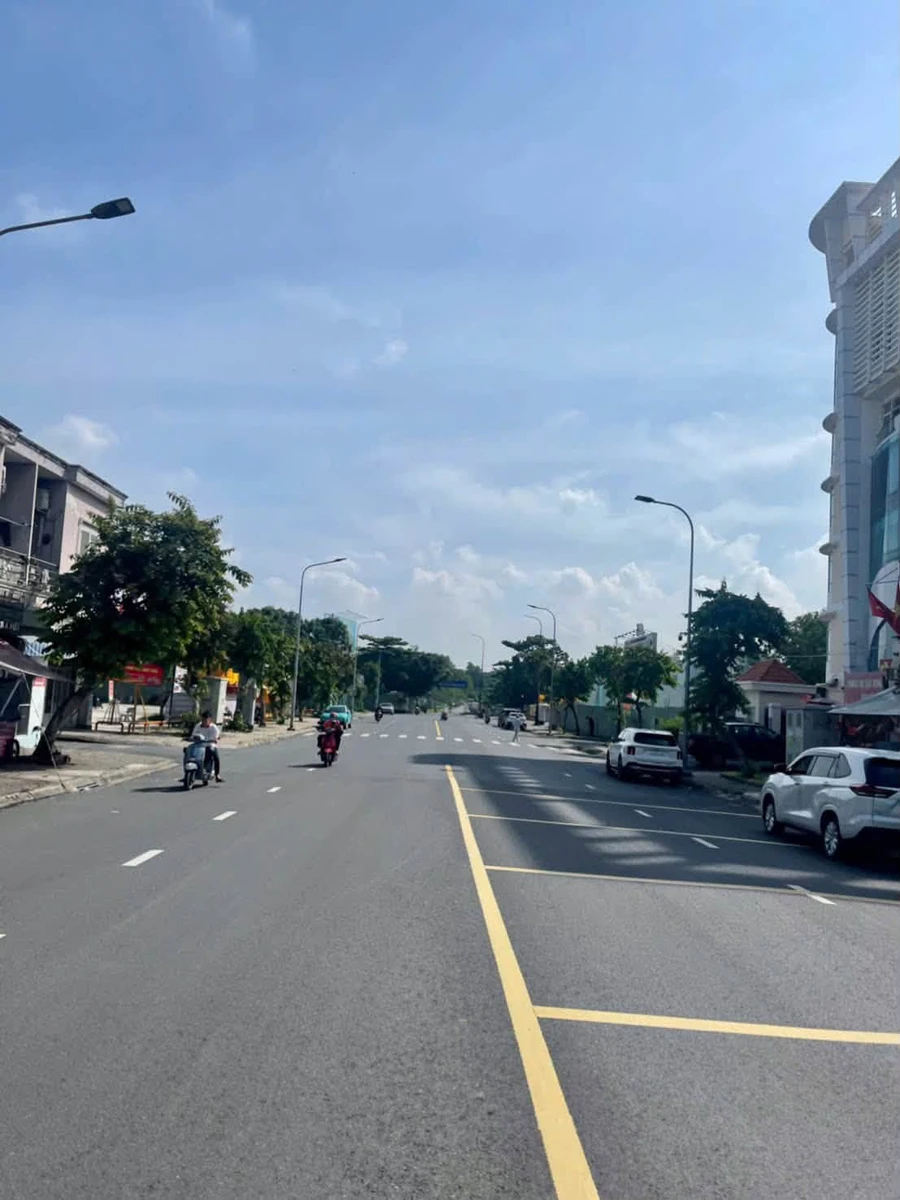 Bán nhà hẻm ô tô 100m² ngang 5m Lê Đức Thọ, Gò Vấp, giá 18 tỷ - Ảnh 1