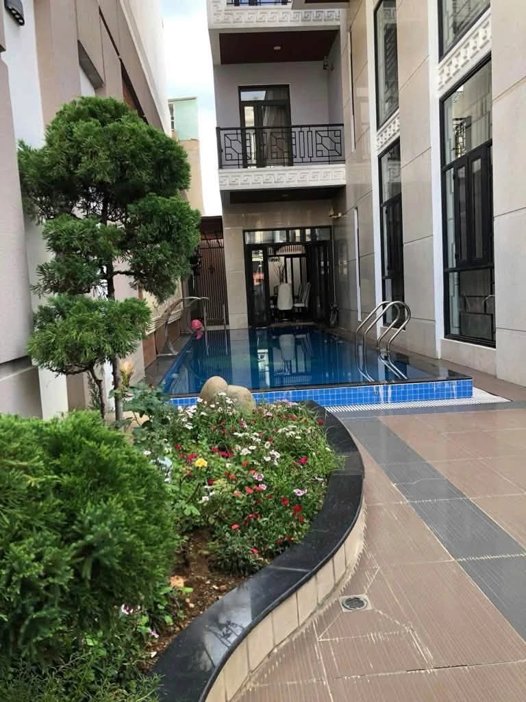 Bán biệt thự hầm 4 tầng hồ bơi thang máy, DTSD 720m2, giá 46 tỷ, Thủ Đức - Ảnh thu nhỏ 3