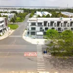 Nhà góc 2 mặt tiền đường 3 tháng 2 - đối diện 2 trường học Phú Cường. Lộ 22m lề 8m, 3 tầng, 13x24m - Ảnh thu nhỏ 20