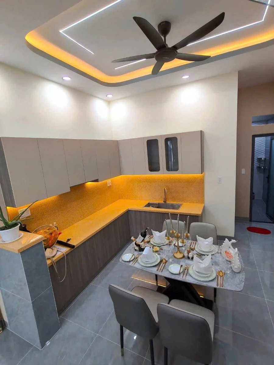 Bán nhà 3PN full nội thất 56m² giá 2tỷ09 Hóc Môn - Ảnh thu nhỏ 3