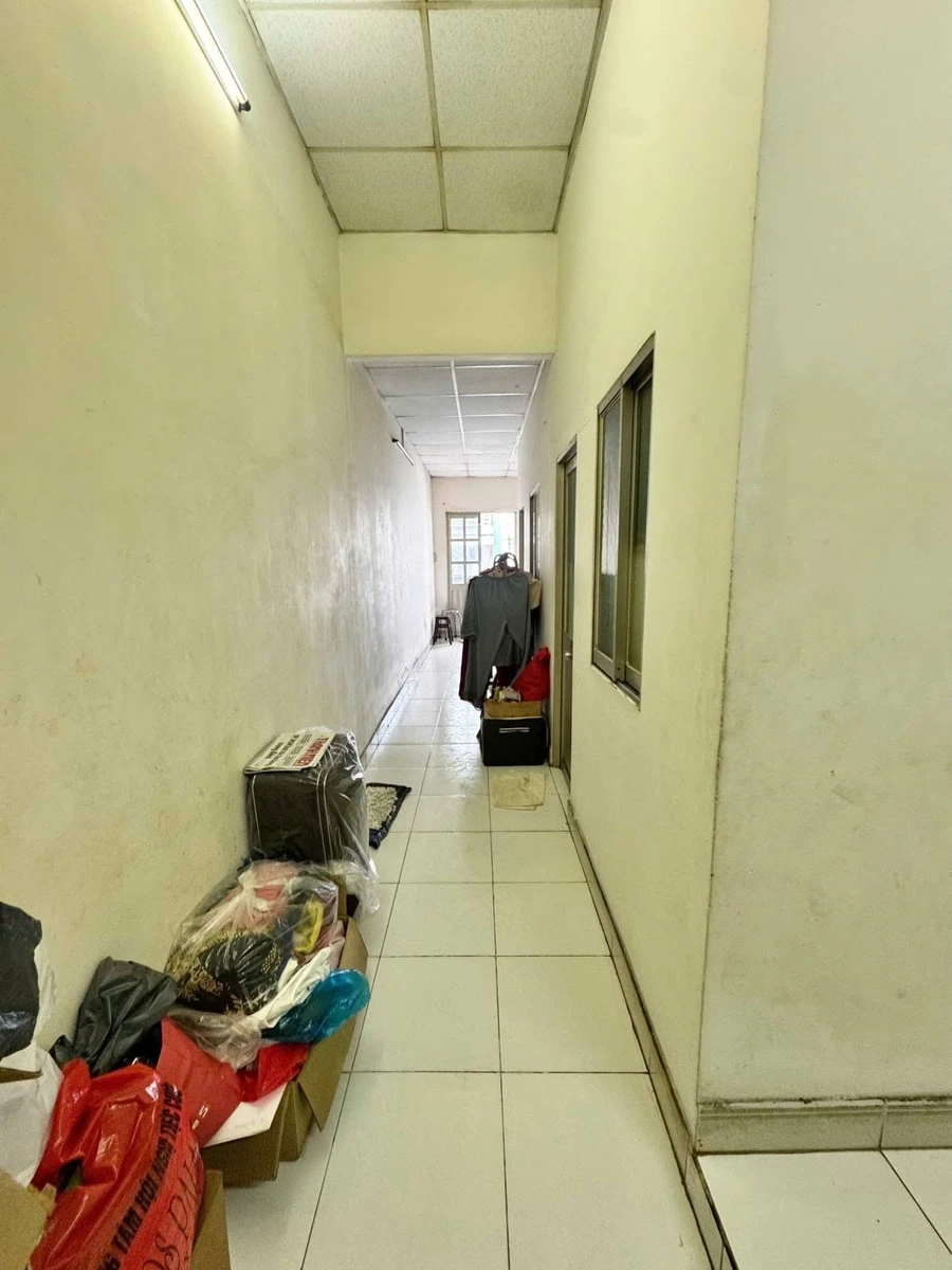Bán nhà hẻm xe hơi 54m2, 2 tầng, 2PN 2WC đường Huỳnh Văn Bánh, Phú Nhuận, giá 11,5 tỷ - Ảnh thu nhỏ 4