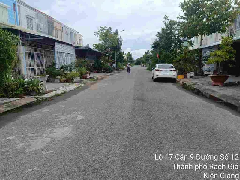 Bán nhà mặt tiền 100m² Rạch Giá An Giang 2 tỷ 250 triệu