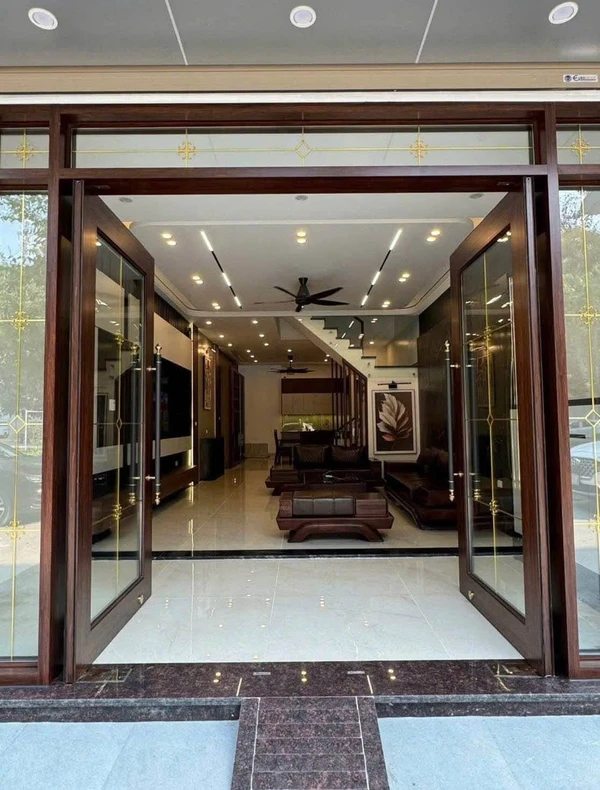Nhà 3 tầng 80m² KĐT Cao cấp Bình Minh - 7 tỷ