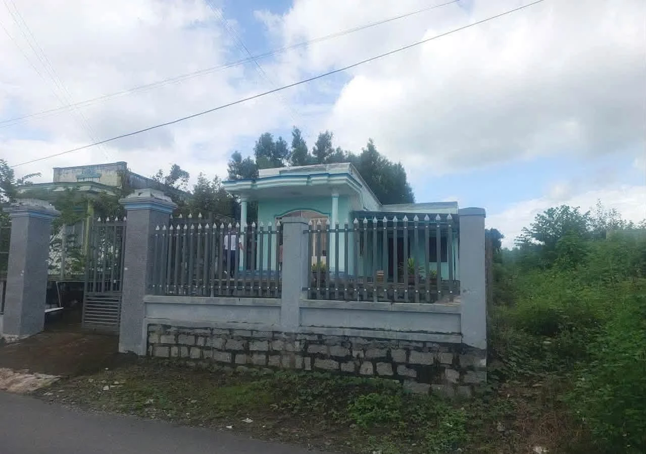 Bán nhà Diên Khánh 689m², giá 1 tỷ 450 - Ảnh 1