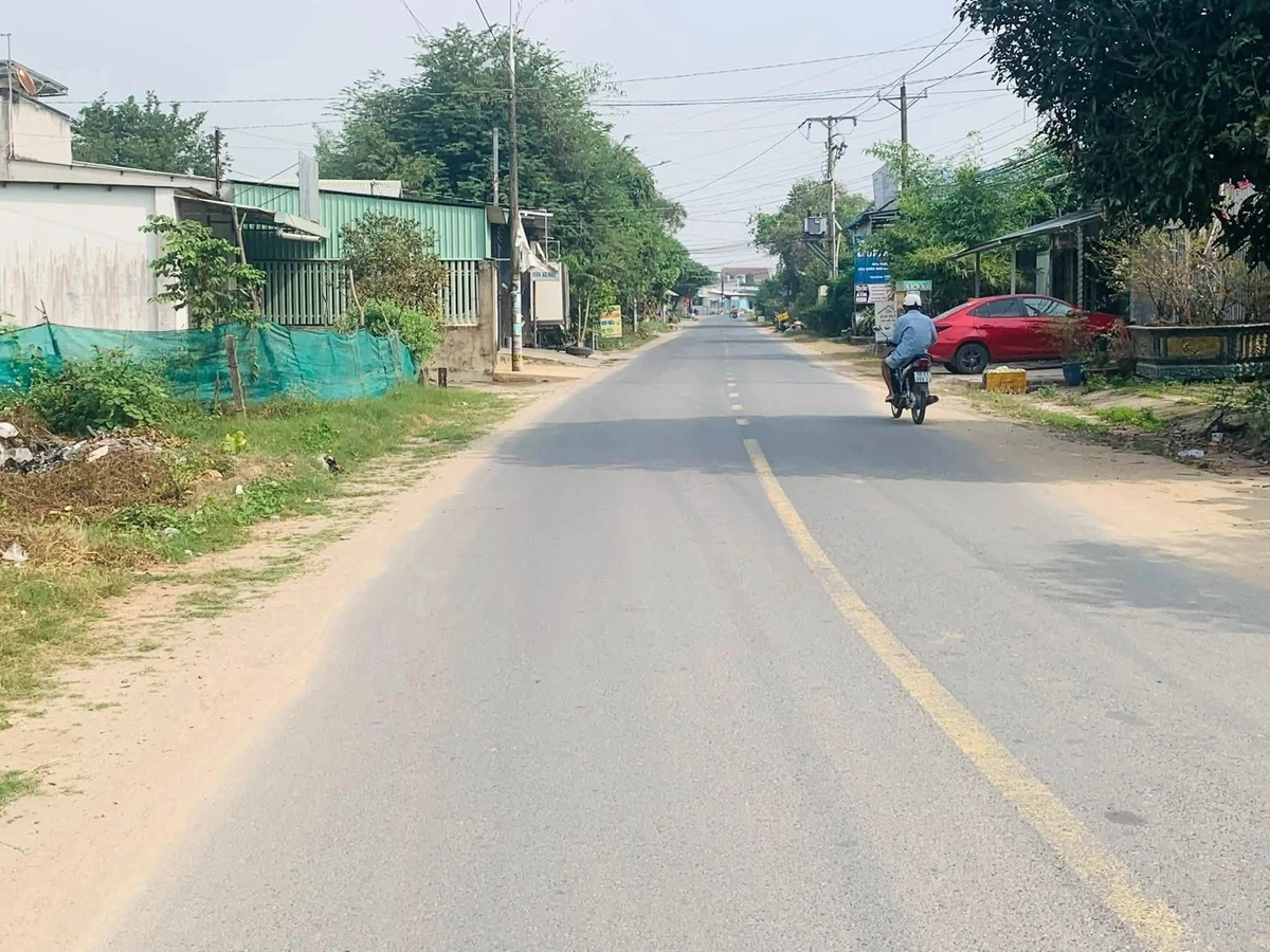 Bán mặt tiền kinh doanh Dầu Ba Long Thành 125m² 2 tỷ 8 - Ảnh thu nhỏ 2