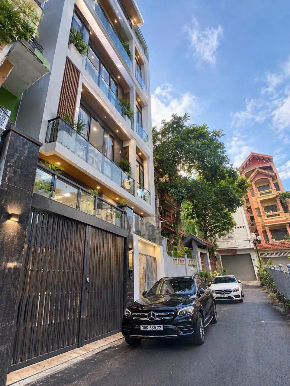 Bán nhà 100m² view hồ mặt tiền 7m Giải Phóng Hà Nội - Ảnh 1