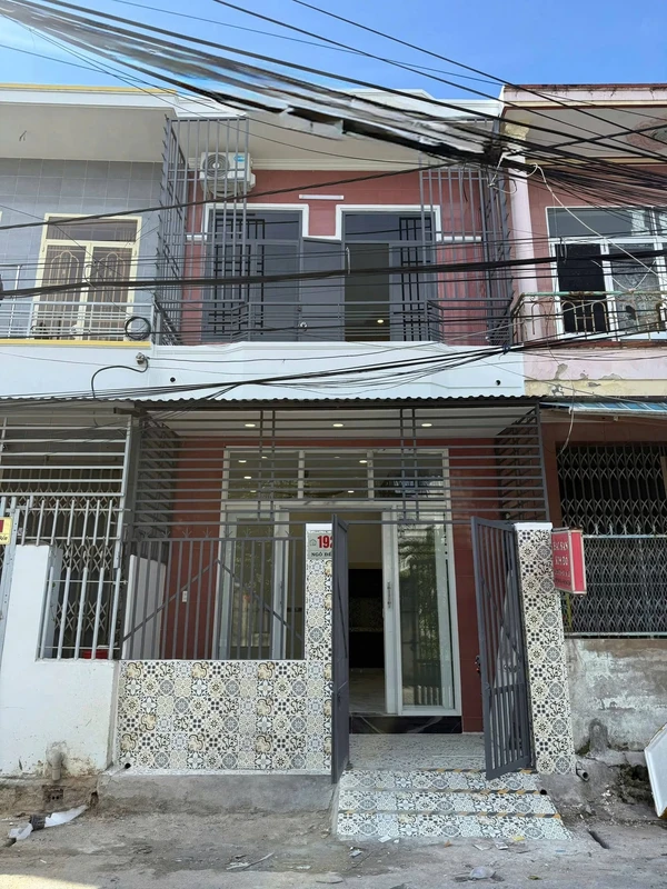 Bán nhà mặt tiền đường Ngô Đến 31,1m², 1 trệt 1 lầu, giá 2 tỷ 350, Nha Trang