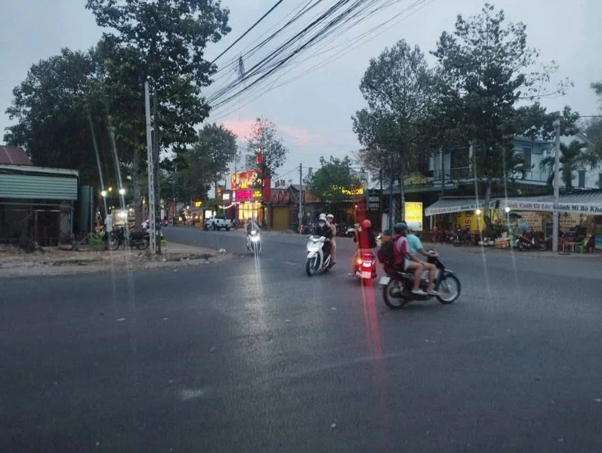 Bán lô đất mặt tiền Nguyễn Lương Bằng 440m² Bình Phước 7 tỷ - Ảnh thu nhỏ 5