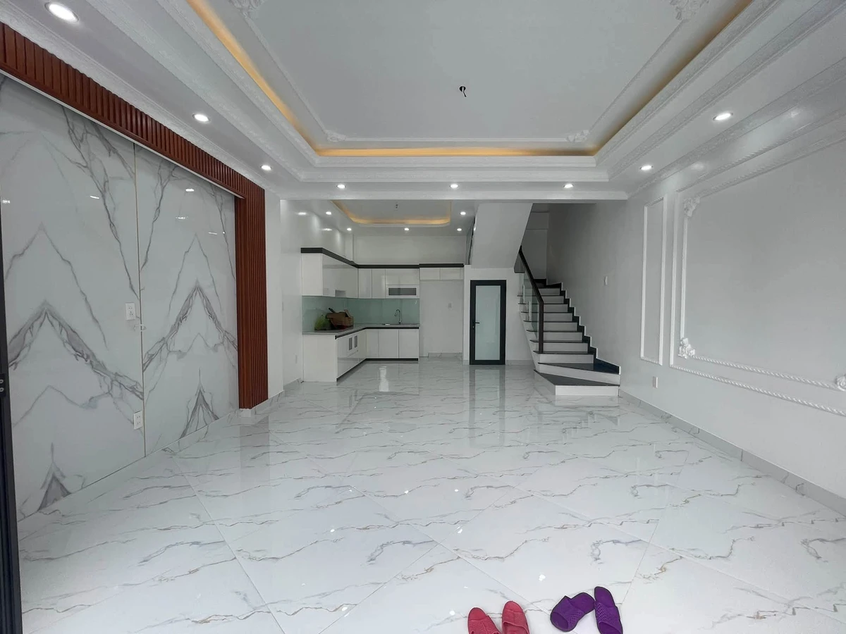 Bán nhà 4 phòng ngủ, 40m2, Hạ Đoạn 2 tỷ 350 - Ảnh 1