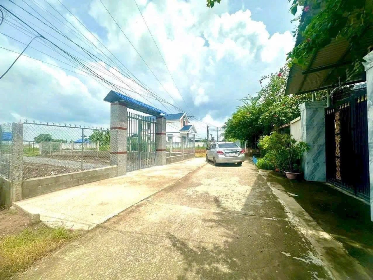Bán nhà 1 lầu 1 trệt Tân Định 150m² 2,5 tỷ bietthulathanh - Ảnh 1