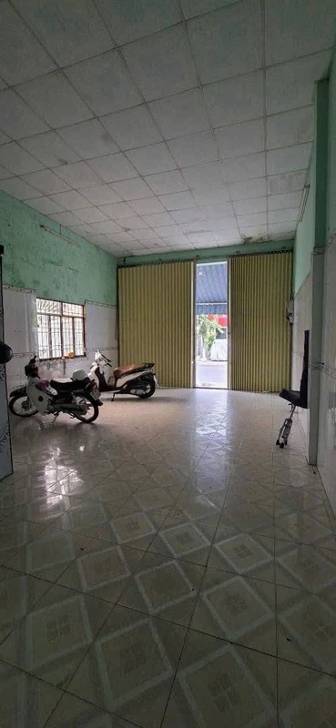 Bán nhà 2 tầng mặt tiền 207m² Nguyễn Bỉnh Khiêm, Rạch Giá