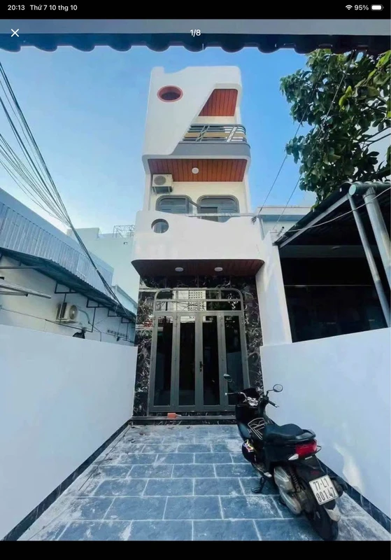 Bán nhà 3 tầng 90m2, 5PN, hẻm 4m đường Võ Văn Dũng, Quy Nhơn