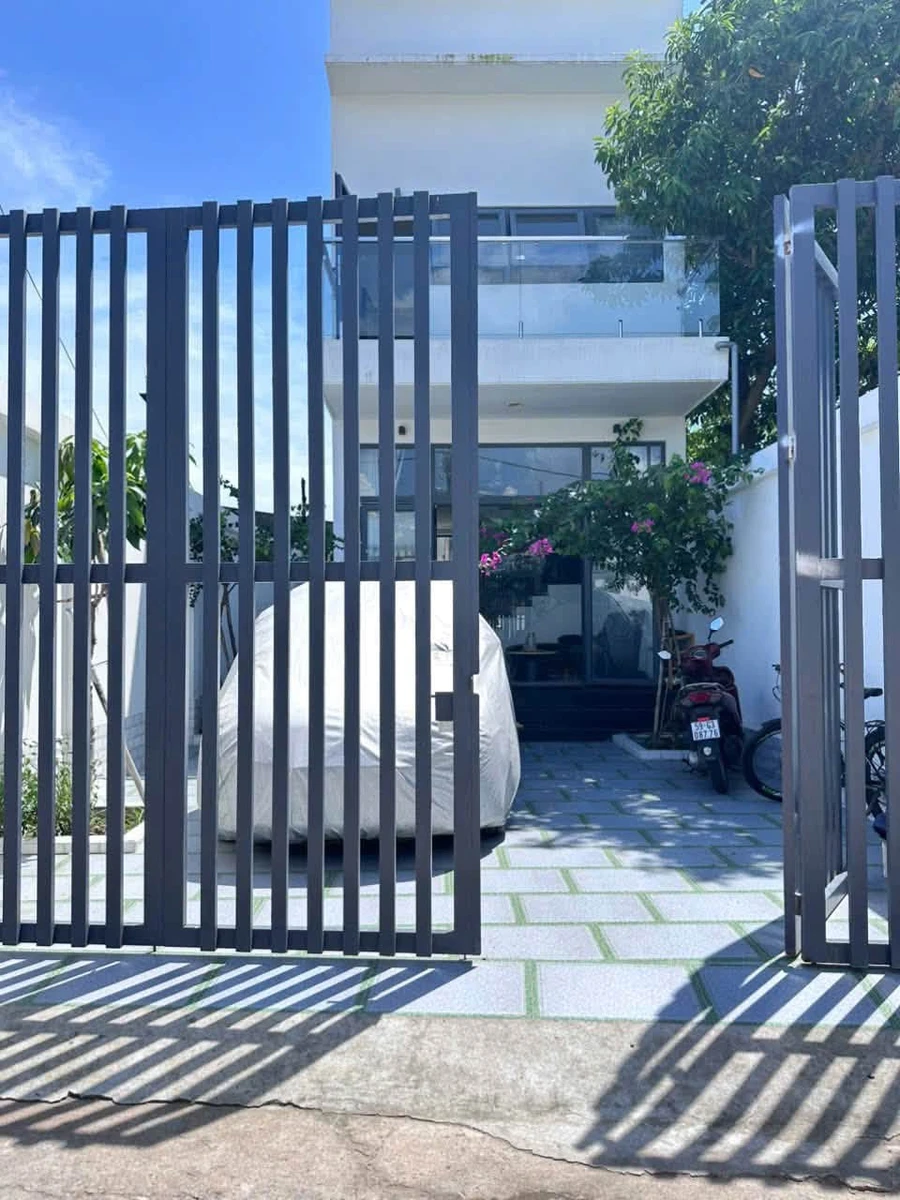 Bán nhà 1 trệt 1 lầu 2 phòng ngủ 104.5m2 Phú Long - Ảnh thu nhỏ 2