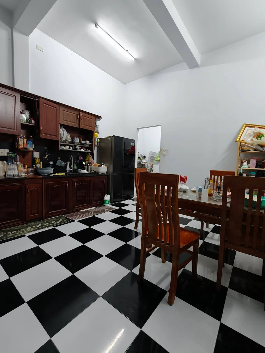 Nhà lầu mặt nhựa 100m² 2PN 3WC Phan Thiết 4 tỷ 6 - Ảnh thu nhỏ 3